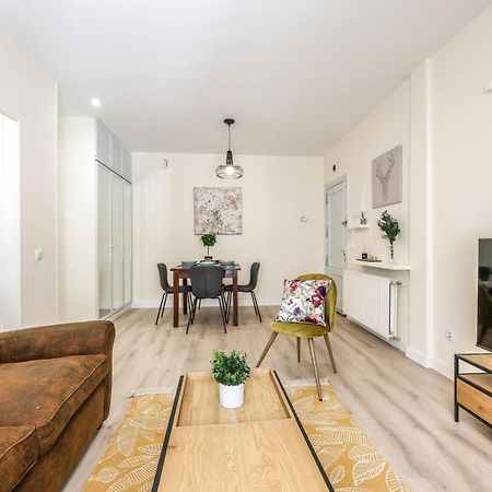 Tirso De Molina Apartment Madrid Exterior photo